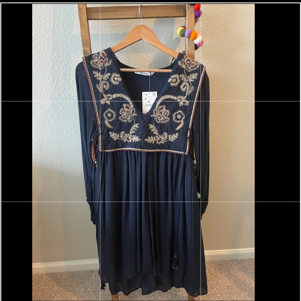 Zara embroidery dress
